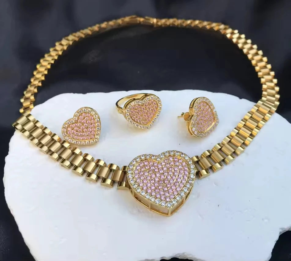 Nugget Rollie Chain Diamond CZ Heart Frame Pendant Necklace