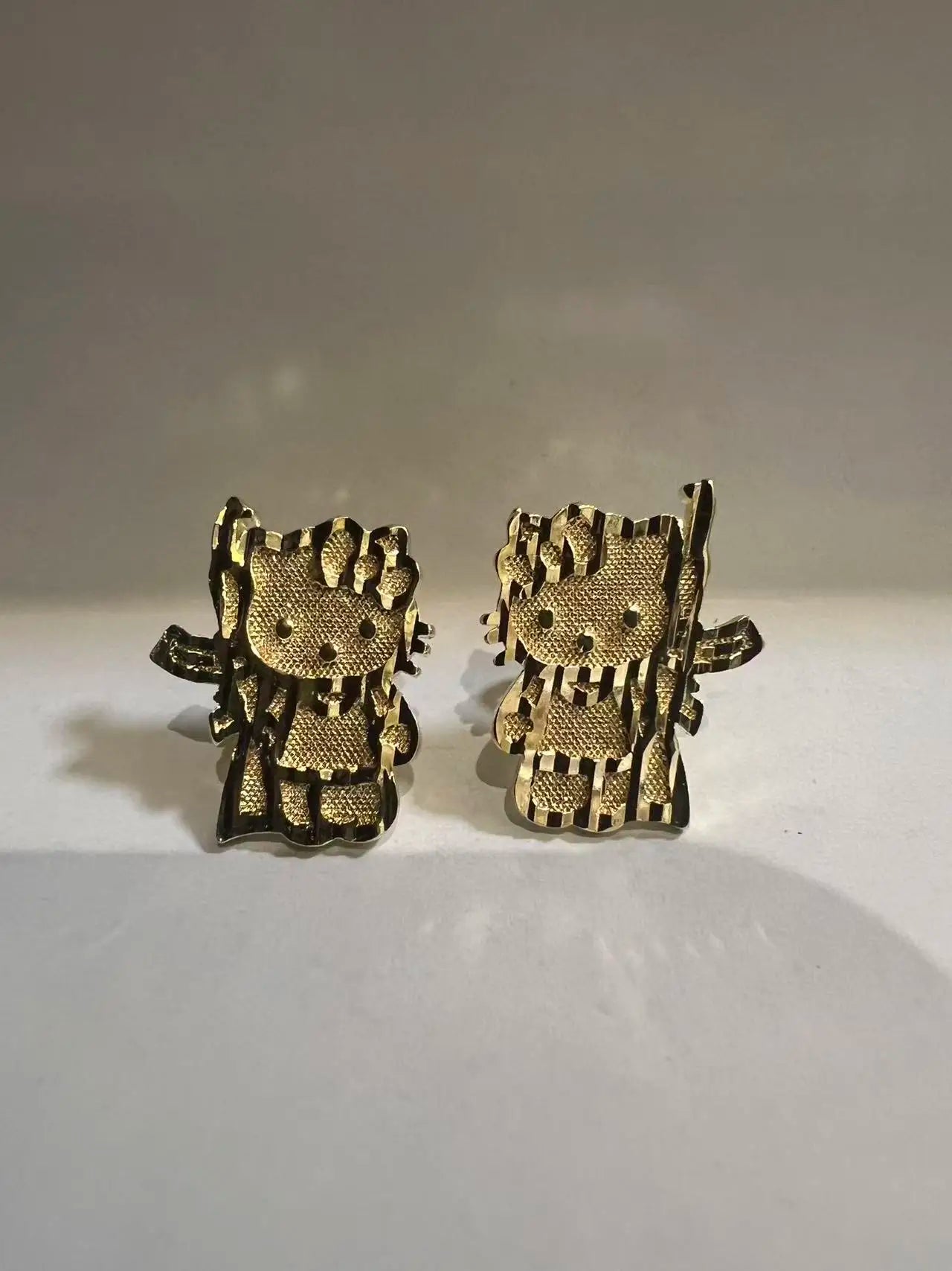 Nugget Heart  Stud Earrings