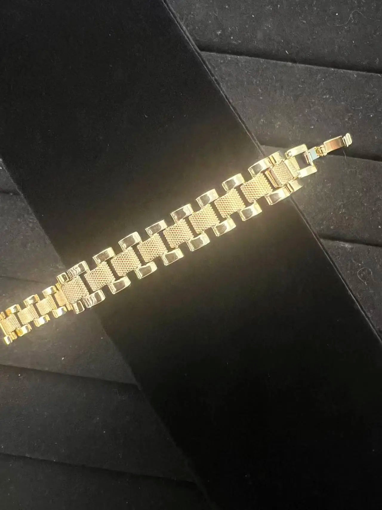 Nugget bracelets
